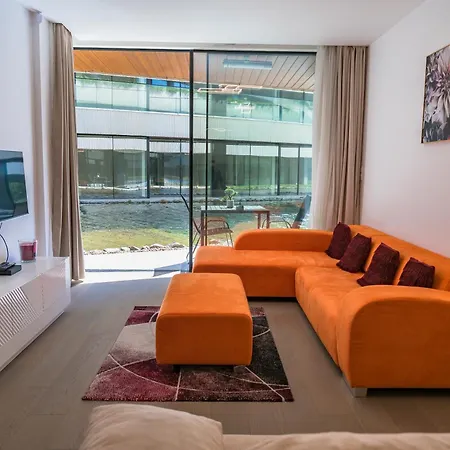 Cedrus Luxory Apartment